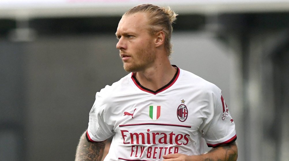 Los nuevos fichajes no arrancan Simon-kjaer-milan